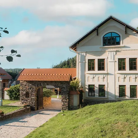 Mlyn Davidkov Hotel *