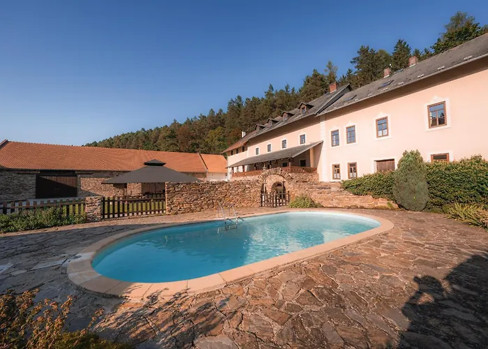 Mlyn Davidkov * Hryzely