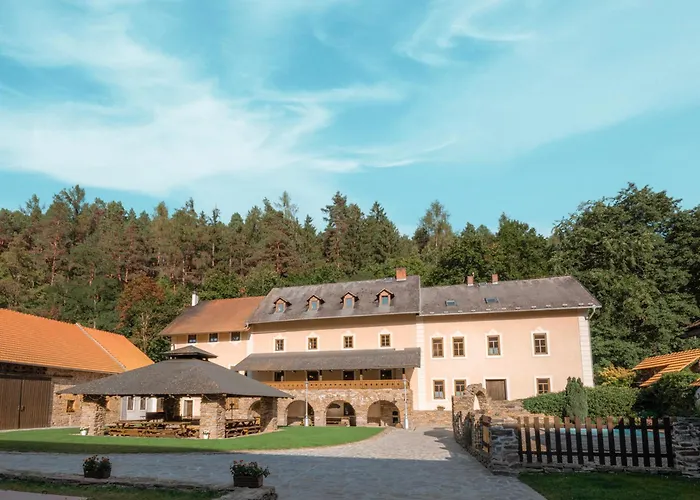 Mlyn Davidkov מלון